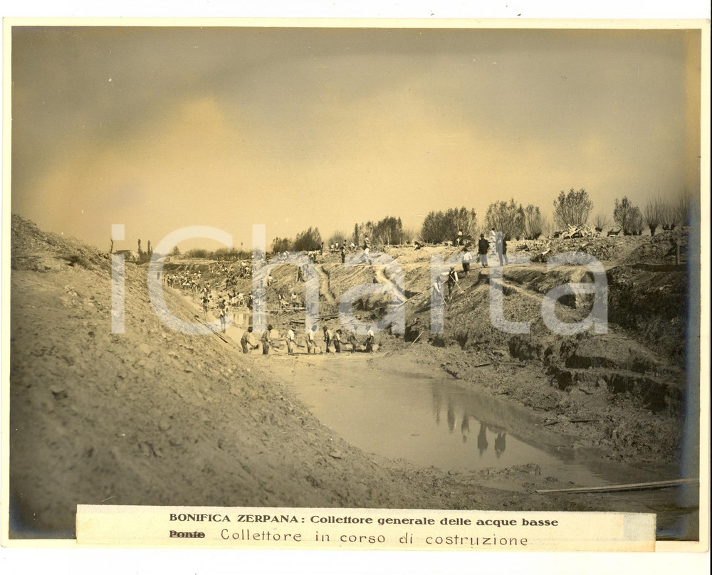 Fotografia d epoca originale 1930 ca VERONA  BONIFICA ZERPANA Collettore generale in costruzione  Foto 1