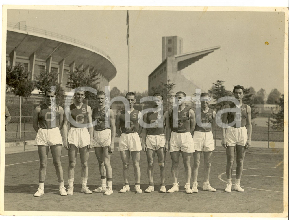 Fotografia d epoca originale 1937 TORINO Stadio Mussolini  Littoriali PALLACANESTRO  Ritratto squadra Foto 1