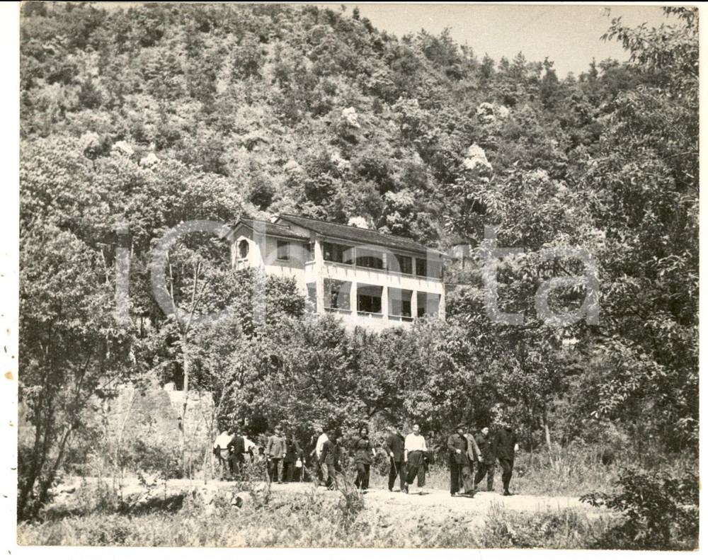 Fotografia d epoca originale 1950 ca Area di SHANGAI CHINA Le nuove case di riposo aperte dal Governo Foto 1