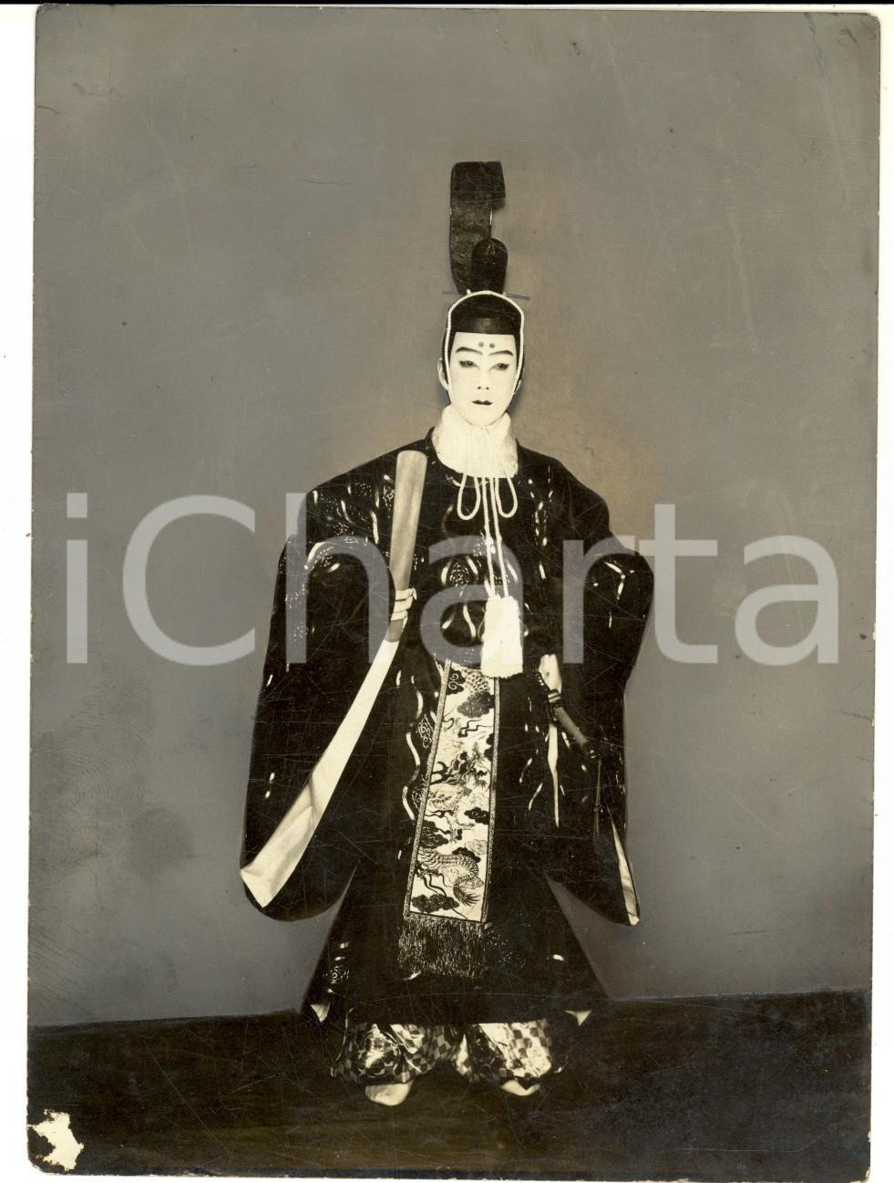 Fotografia d epoca originale 1935 ca JAPAN KABUKI THEATRE Actor Sawamura Tosshi VIII on stage  Photo 1