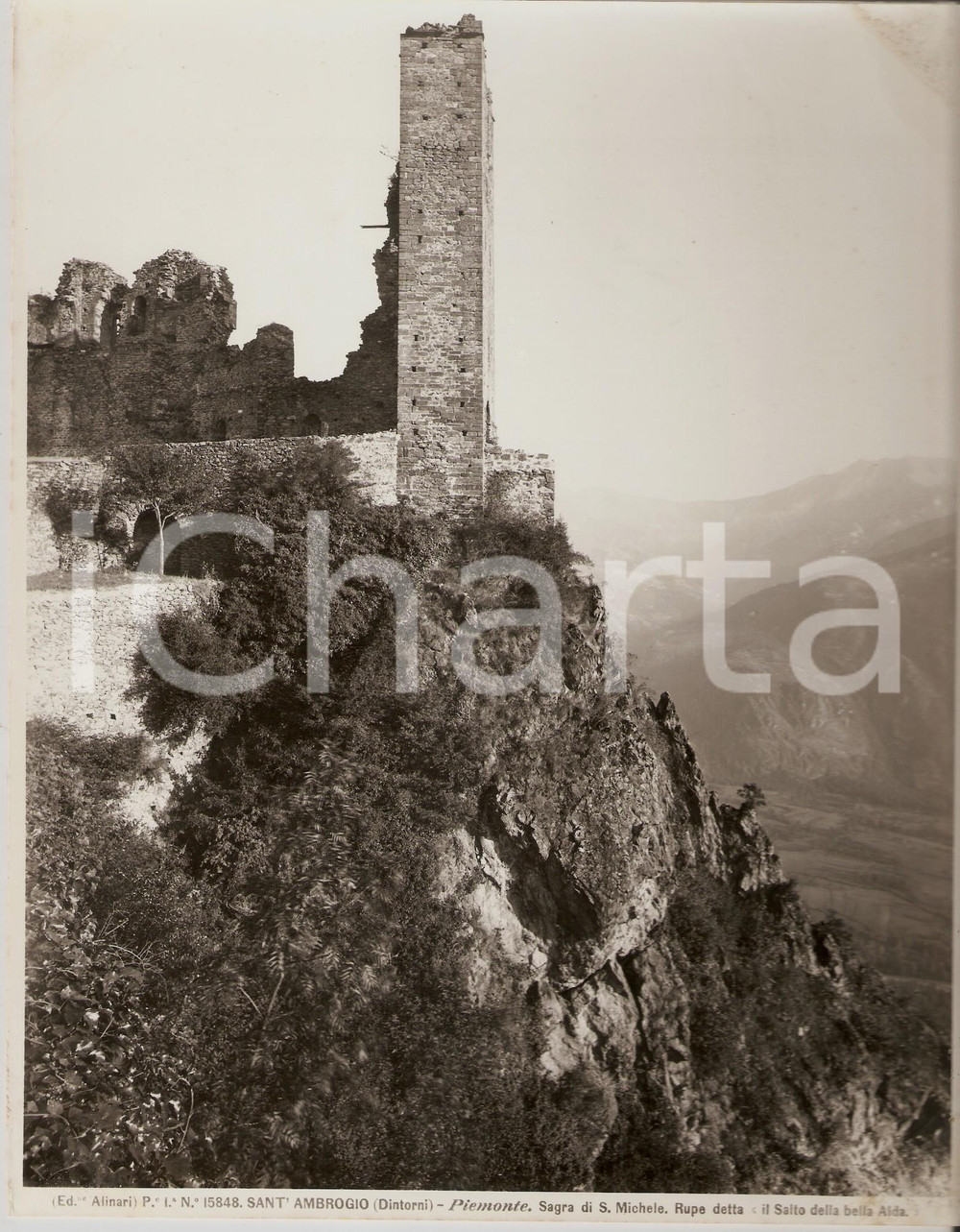 Fotografia d epoca originale 1935 ca SANT AMBROGIO DI TORINO Sacra San Michele Salto bella Alda Foto ALINARI 1