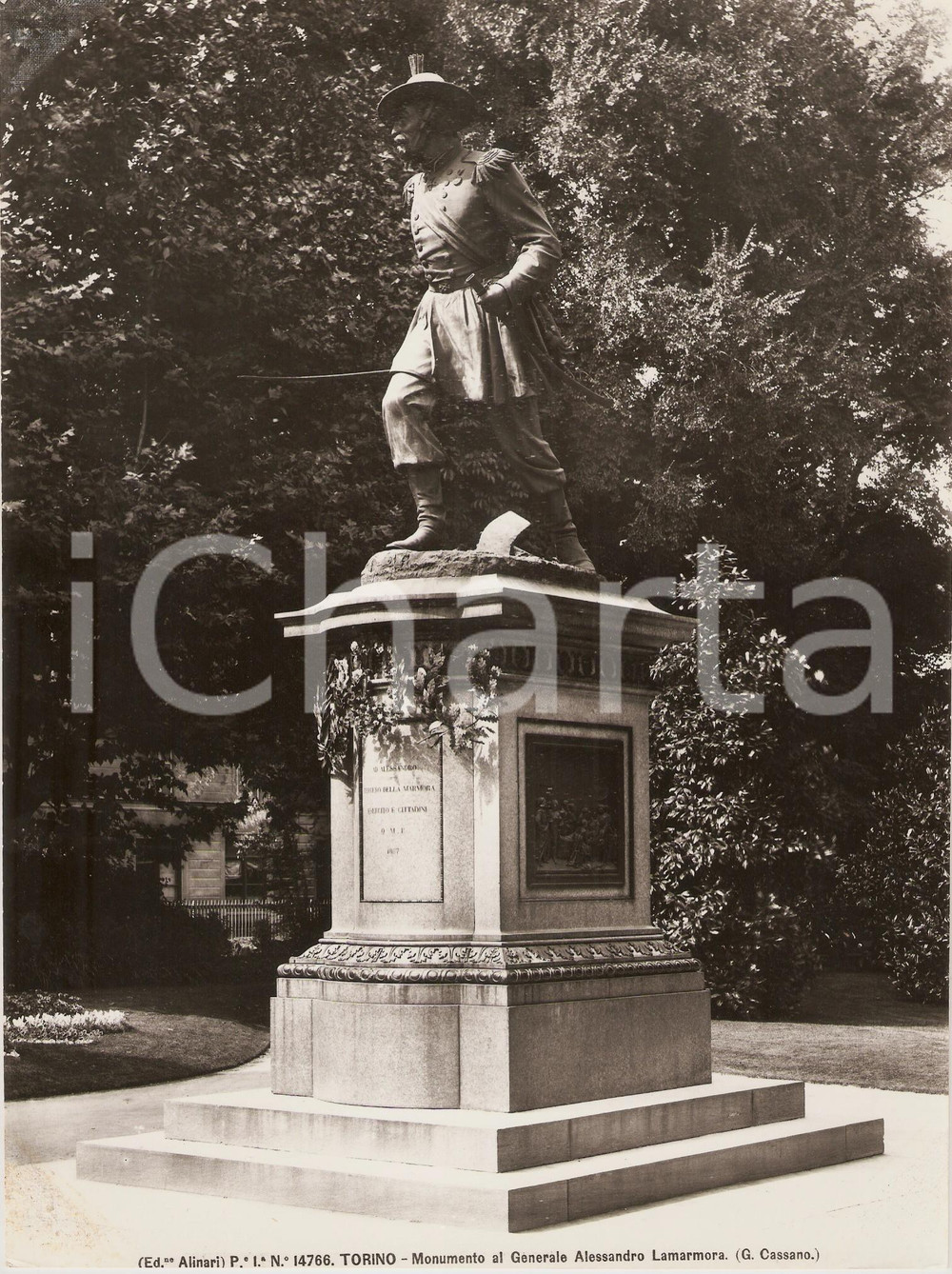 Fotografia d epoca originale 1950 ca TORINO Monumento al Generale Alessandro LAMARMORA Foto artistica ALINARI 1