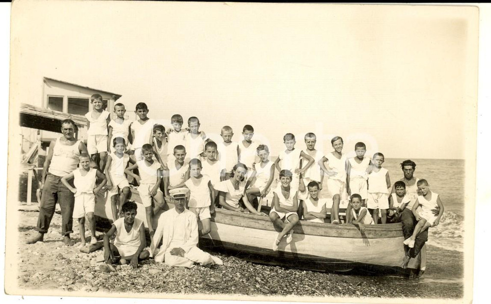 Fotografia d epoca originale 1930 LOANO Bambini alla colonia Vittorio Emanuele III ed Elena di Savoia Foto 1
