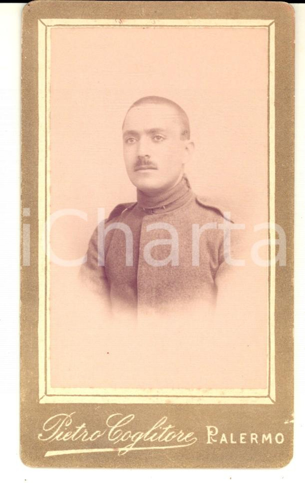 Fotografia d epoca originale 1910 ca PALERMO Ritratto di ufficiale con maglione  Foto Pietro COGLITORE CDV 1