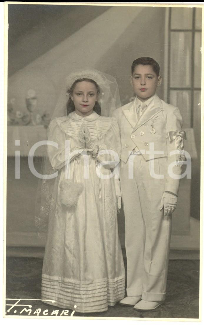 Fotografia d epoca originale 1952 NAPOLI Ritratto di fratelli nel giorno della Prima Comunione Foto MACARI 1