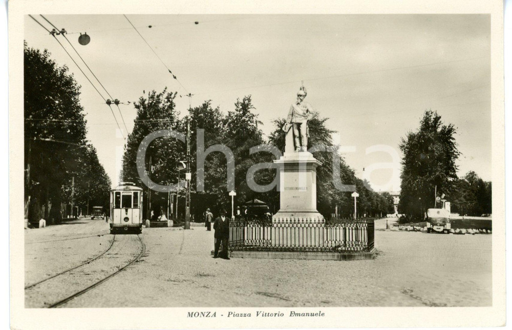 Cartolina originale da collezione 1937 MONZA Piazza Vittorio Emanuele  Passaggio di un tram Cartolina ANIMATA FP 1
