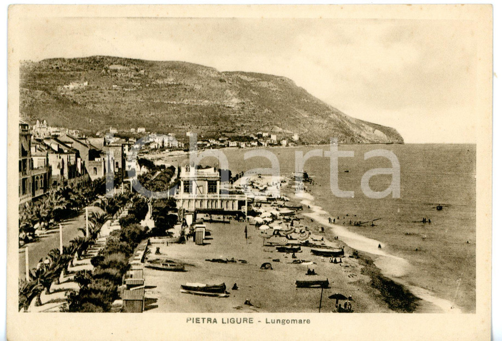 Cartolina originale da collezione 1942 PIETRA LIGURE SV Ombrelloni sul lungomare Cartolina ANIMATA FG VG 1