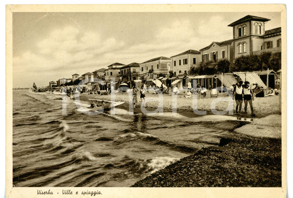 Cartolina originale da collezione 1940 ca RIMINI  VISERBA Agosto al mare  Turisti sulla spiaggia Cartolina FG 1