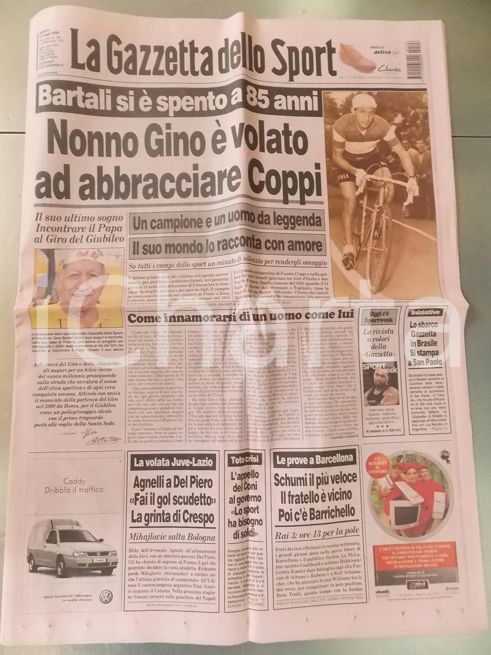 2000 LA GAZZETTA DELLO SPORT - CICLISMO - Morte di Gino Bartali - Giornale  DATA: 6 maggio 2000DESCRIZIONE: Giornale originale. Allegato l'inserto "Sport Week". CONDIZIONI: G (piegature originali)     originale e autentica 1