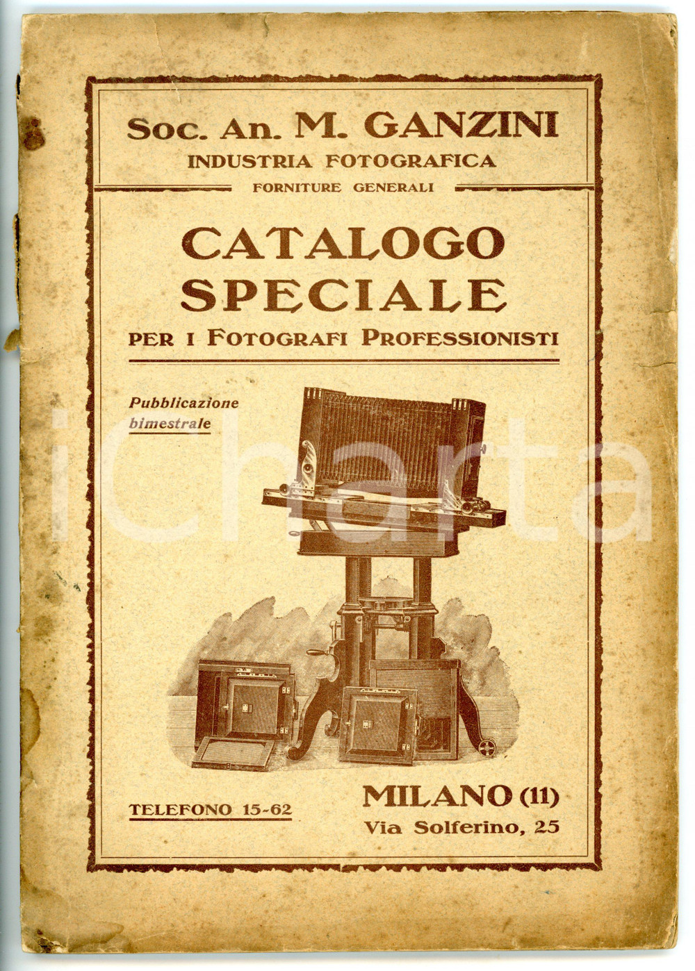Libro, pubblicazione d epoca 1923 MILANO Via Solferino  Industria fotografica M. GANZINI  DANNEGGIATO 1