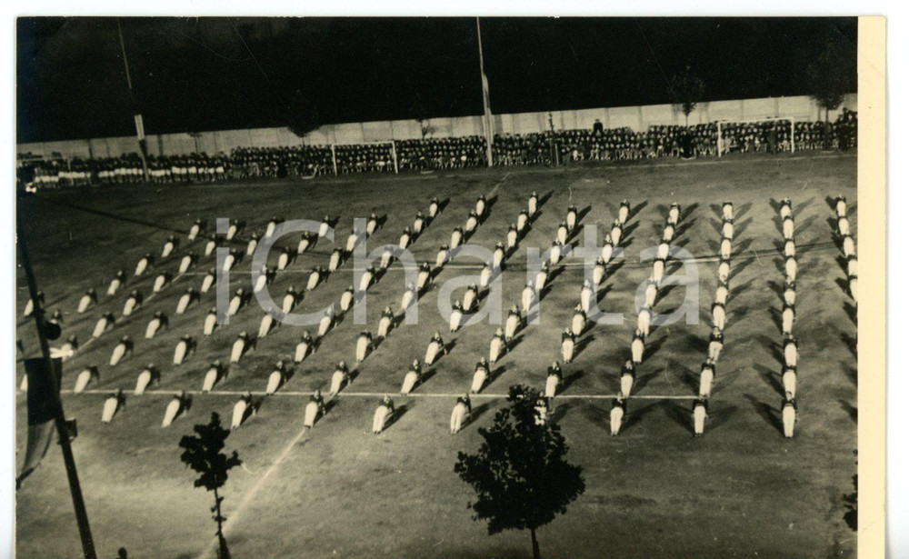 Fotografia d epoca originale 1951 MILANO Istituto Leone XIII  Saggio ginnico notturno Foto ARTISTICA 4 1
