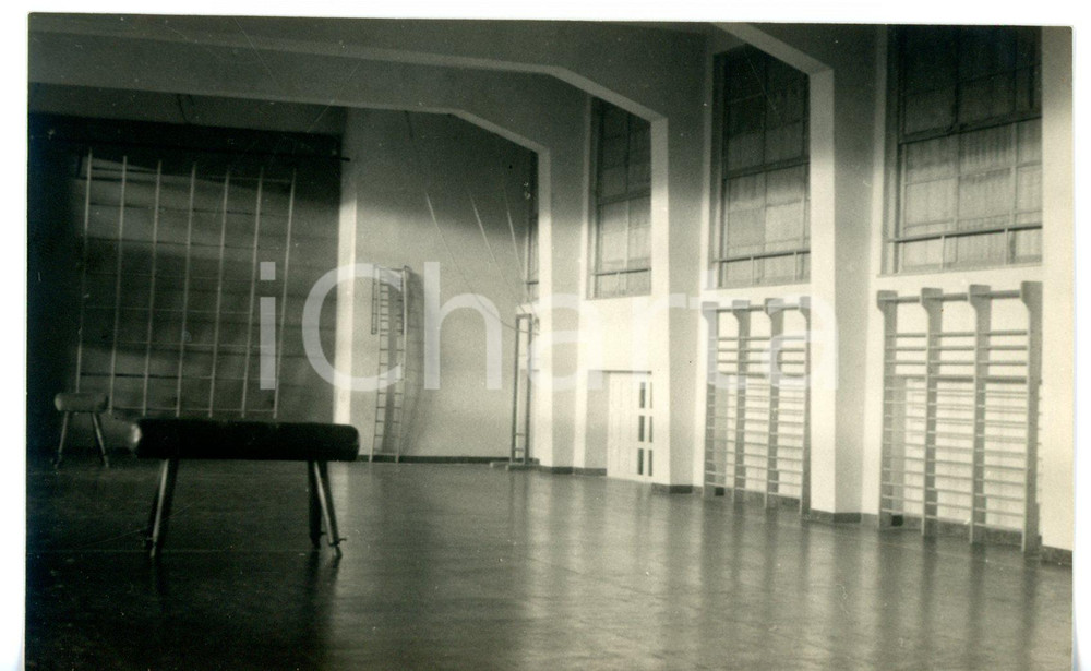 Fotografia d epoca originale 1951 MILANO Istituto Leone XIII  Palestra con attrezzi ginnici  Foto 5 1