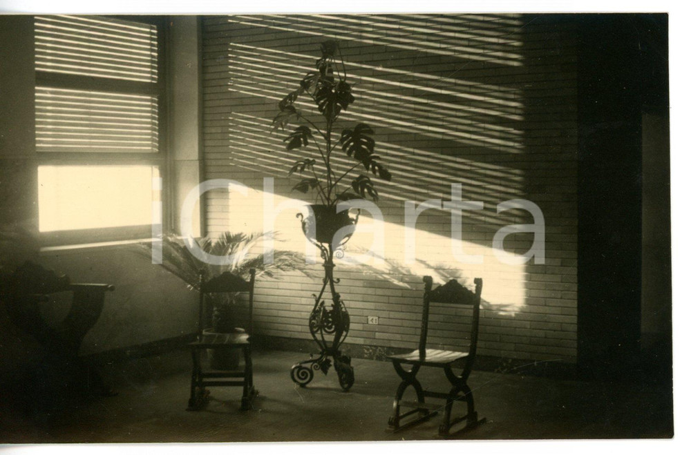 Fotografia d epoca originale 1951 MILANO Istituto Leone XIII  Interno con salottino Foto ARTISTICA 14x9 1