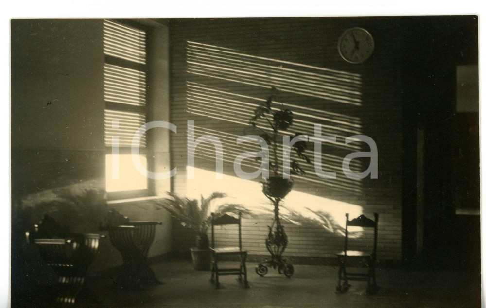Fotografia d epoca originale 1951 MILANO Istituto Leone XIII  Interno con salottino Foto ARTISTICA 14x9 cm 1