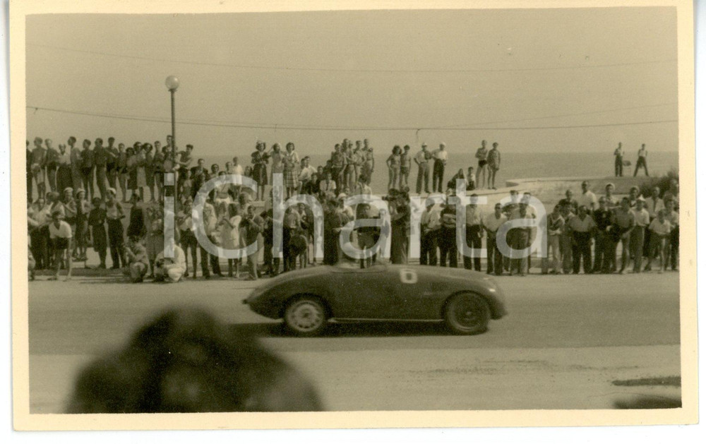 1946 VENEZIA 1° Circuito del LIDO Folla al passaggio di un'auto - Foto ARTISTICA