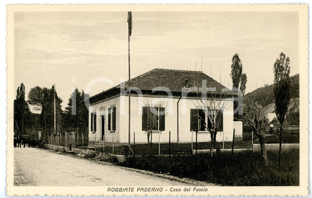 Cartolina originale da collezione 1940 ca ROBBIATE PADERNO LC Casa del Fascio  Cartolina ANIMATA FP NV 1