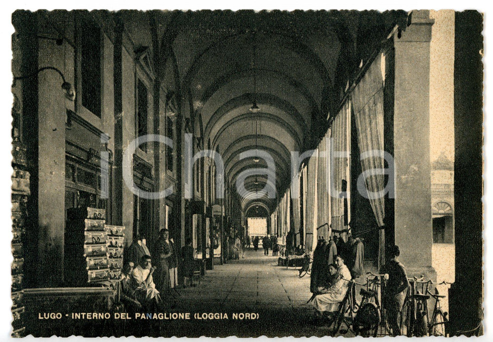 Cartolina originale da collezione 1950 ca LUGO RA Venditori ambulanti sotto i portici del PAVAGLIONE Cartolina 1