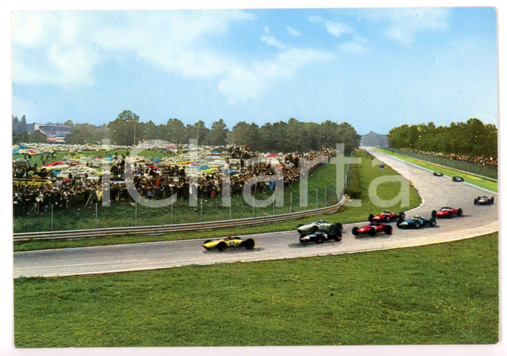 Cartolina originale da collezione 1975 ca AUTODROMO MONZA G. P. d Italia  Passaggio dalla curvetta Cartolina 1