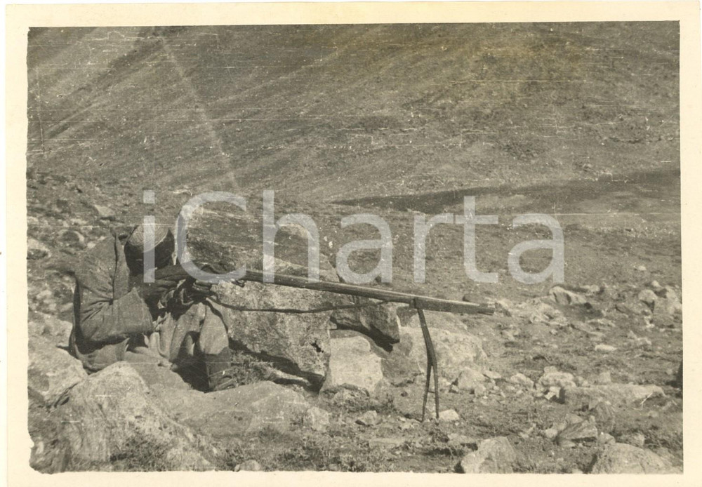 Fotografia d epoca originale 1932 URSS Cacciatore del Pamir in attesa della preda Foto 19x13 cm 1