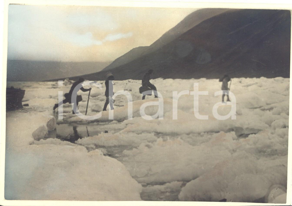 Fotografia d epoca originale 1934 MARE DI KARA URSS Abbandono di una barca naufragata Foto 17x12 1