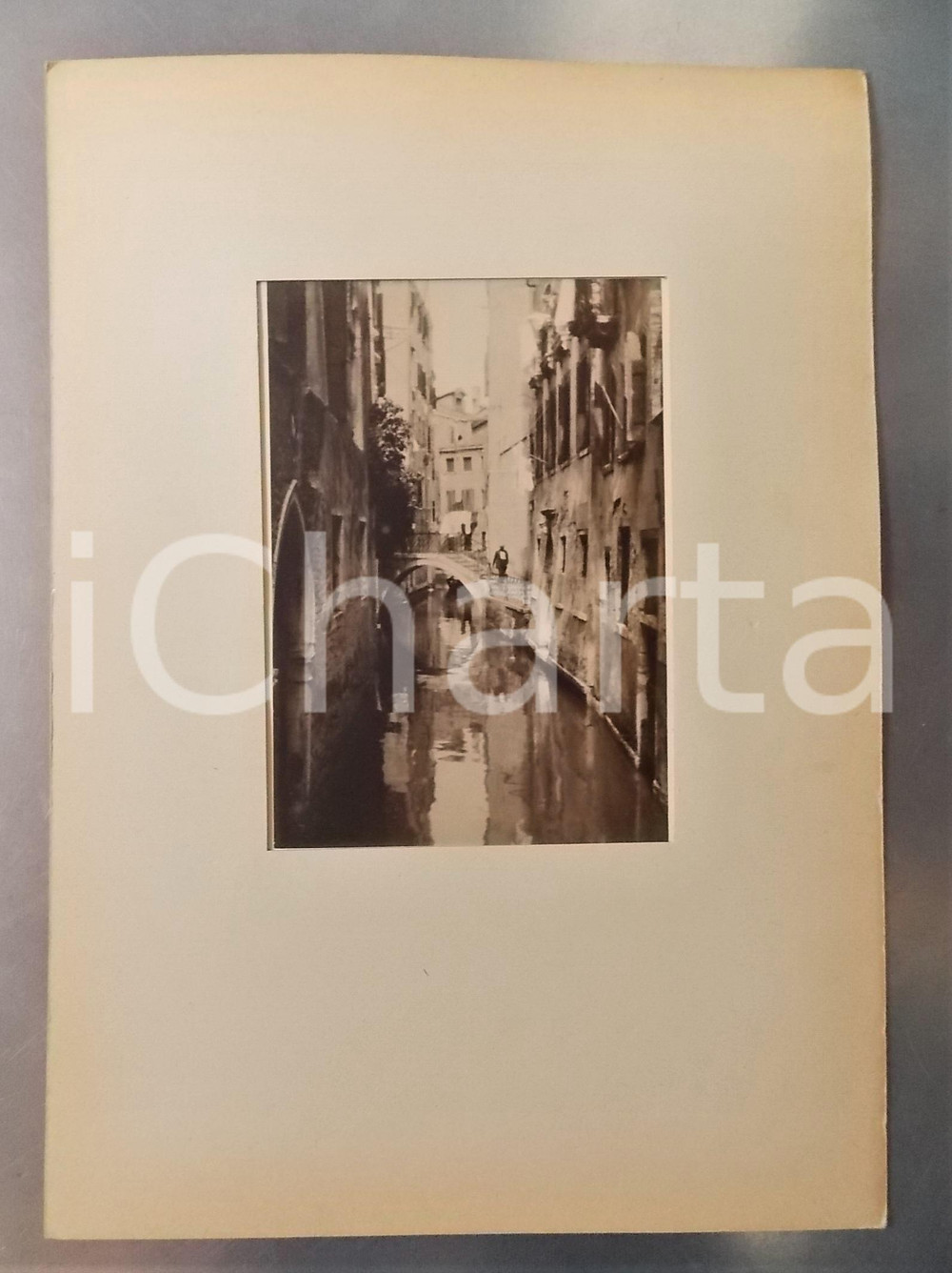 Fotografia d epoca originale 1935 VENEZIA Veduta di un canale Foto ANIMATA con passepartout 24x34 cm 1
