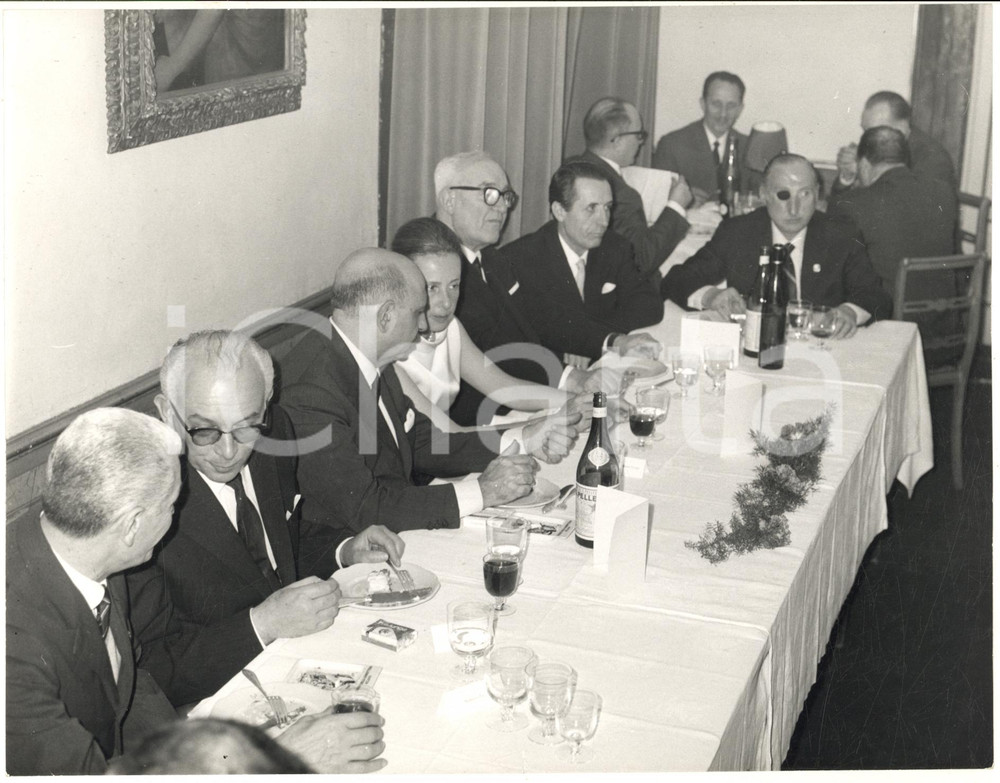 Fotografia d epoca originale 1985 ca MILANO Cena CORRIERE DELLA SERA  Stagione Teatro alla Scala Foto 2 1