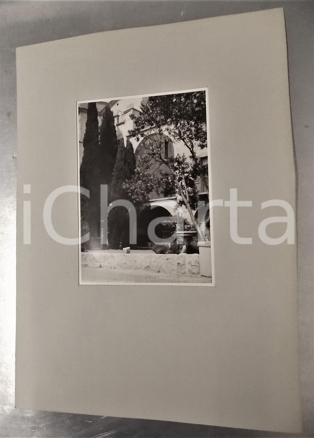 Fotografia d epoca originale 1949 RIVA DEL GARDA Vecchio albergo Foto VINTAGE con passepartout 24x34 cm 1