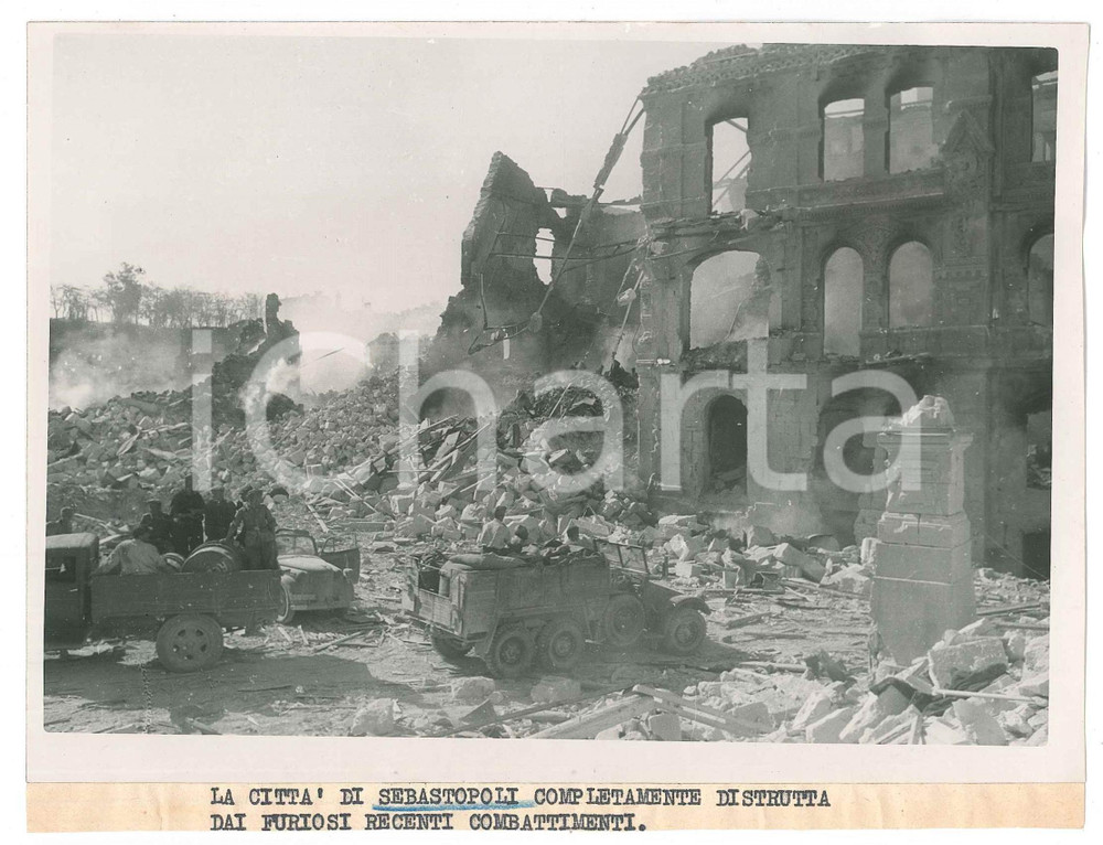 Fotografia d epoca originale 1942 WW2 Battle of SEVASTOPOL URSS The city destroyed  Photo 18x13 cm 1