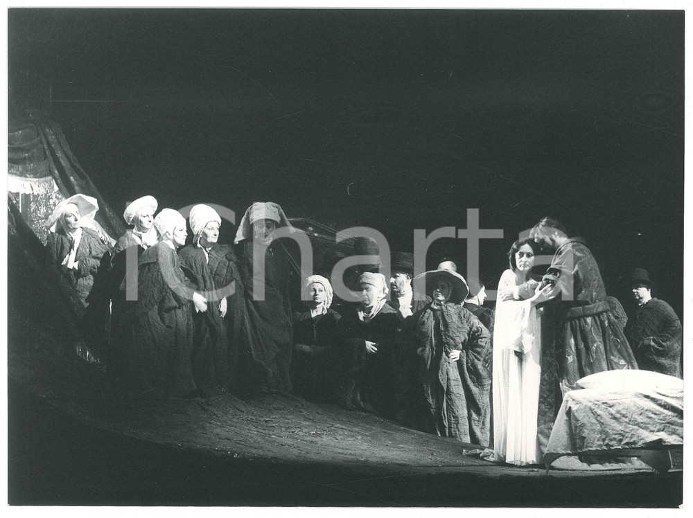Fotografia d epoca originale 1980 ca BOLOGNA Teatro Comunale  Spettacolo  Foto di scena 3 24x18 cm 1