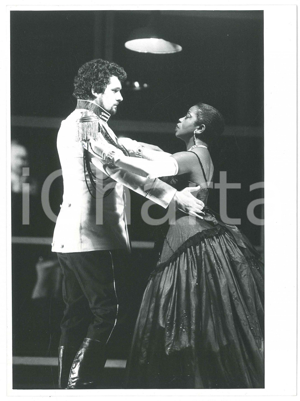 Fotografia d epoca originale 1983 TEATRO Delfo MENICUCCI Irene OLIVER La vedova allegra di LEHAR Foto 1