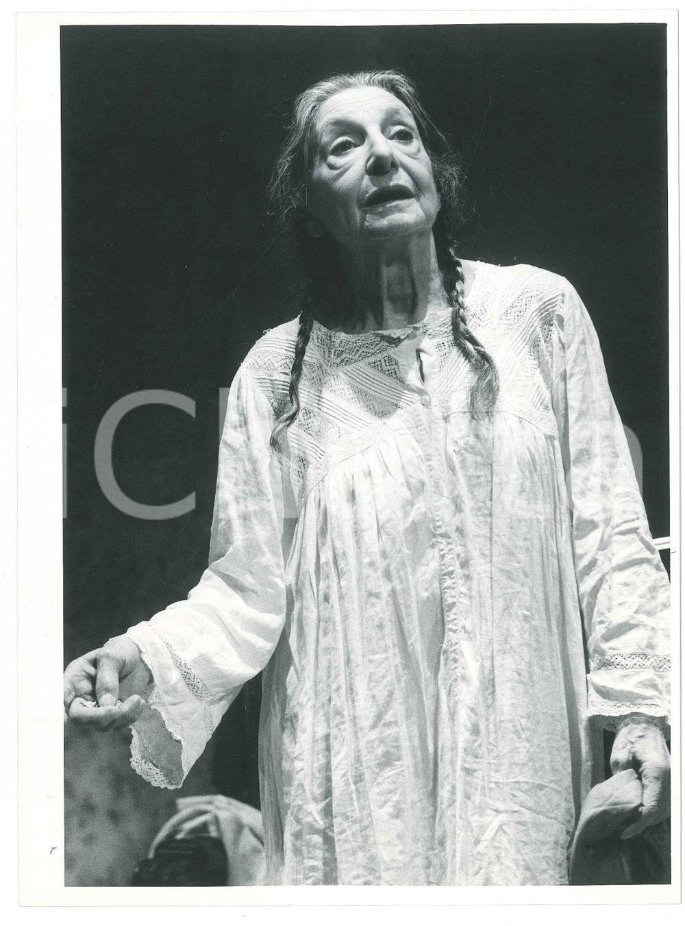 1982 TEATRO Paola BORBONI "Tre civette sul comò" Regia Romeo de Baggis *Foto