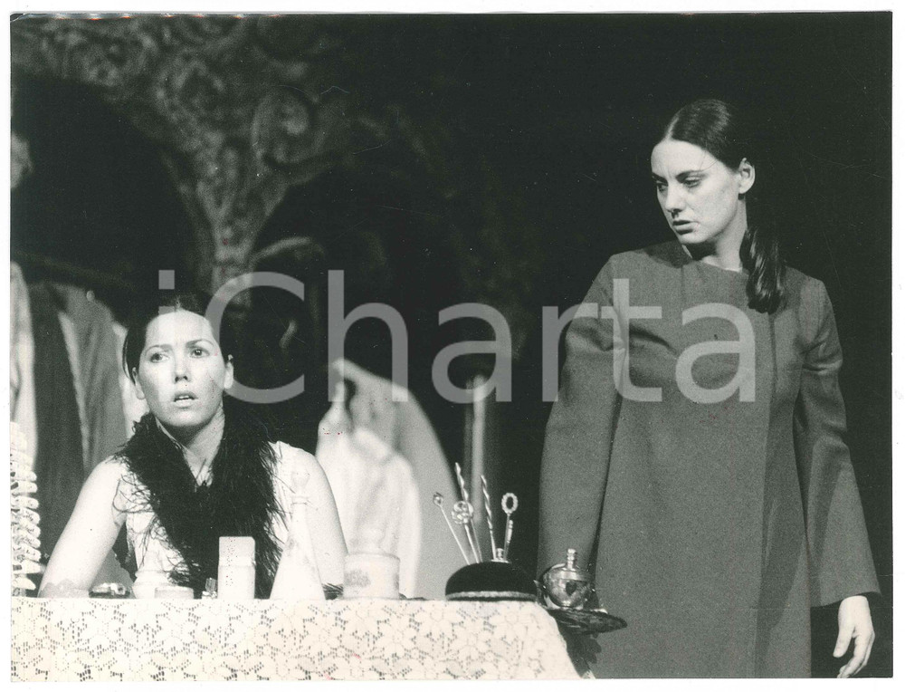 Fotografia d epoca originale 197071 TEATRO DI GENOVA Grazia Maria SPINA Lucilla MORLACCHI Le serve GENET 1
