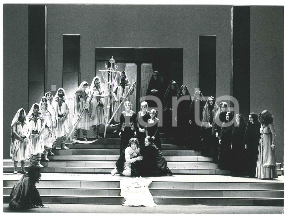 Fotografia d epoca originale 1982 FIRENZE TEATRO La figlia di Iorio Michele PLACIDO Edmonda ALDINI Foto 1