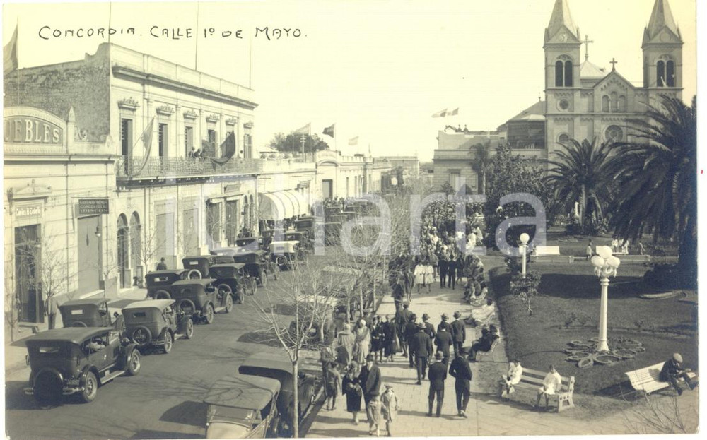 Fotografia d epoca originale 1920 ca CONCORDIA ARGENTINA Calle 1Â° de Mayo Real Photo CALVET animated cars 1