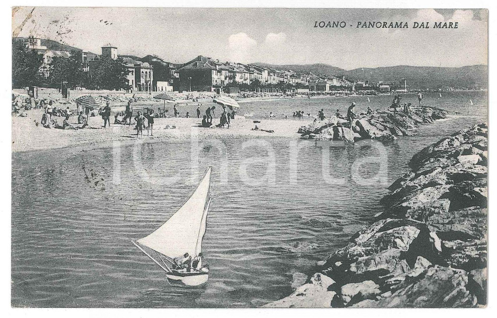 Cartolina originale da collezione 1951 LOANO Bagnanti sulla spiaggia e gli scogli di Loano  Cartolina ANIMATA 1