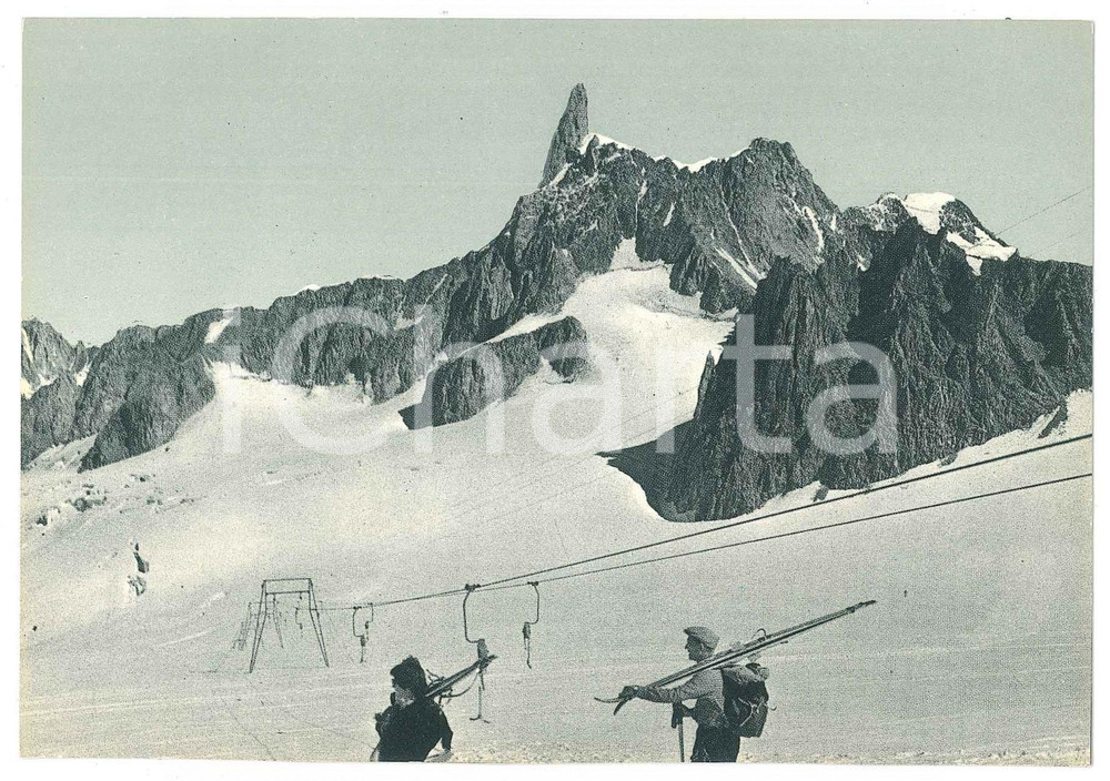 Cartolina originale da collezione 1950 ca COURMAYEUR Sciatori sul ghiacciaio del Colle del Gigante 2  Cartolina 1