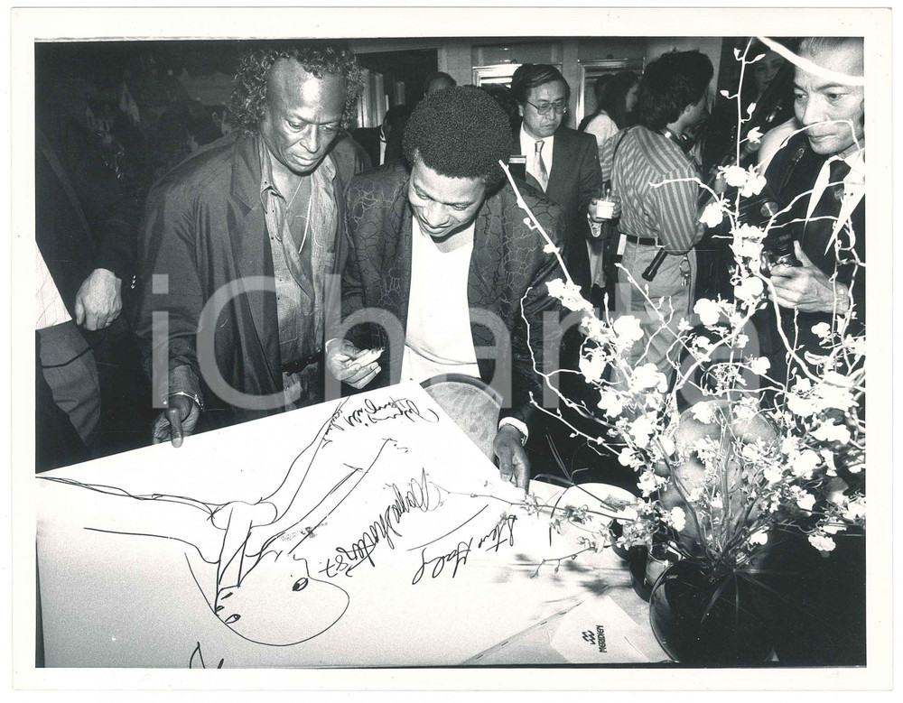Fotografia d epoca originale 1987 MUNICH Miles DAVIS a una serata durante il tour mondiale 1 Foto 1