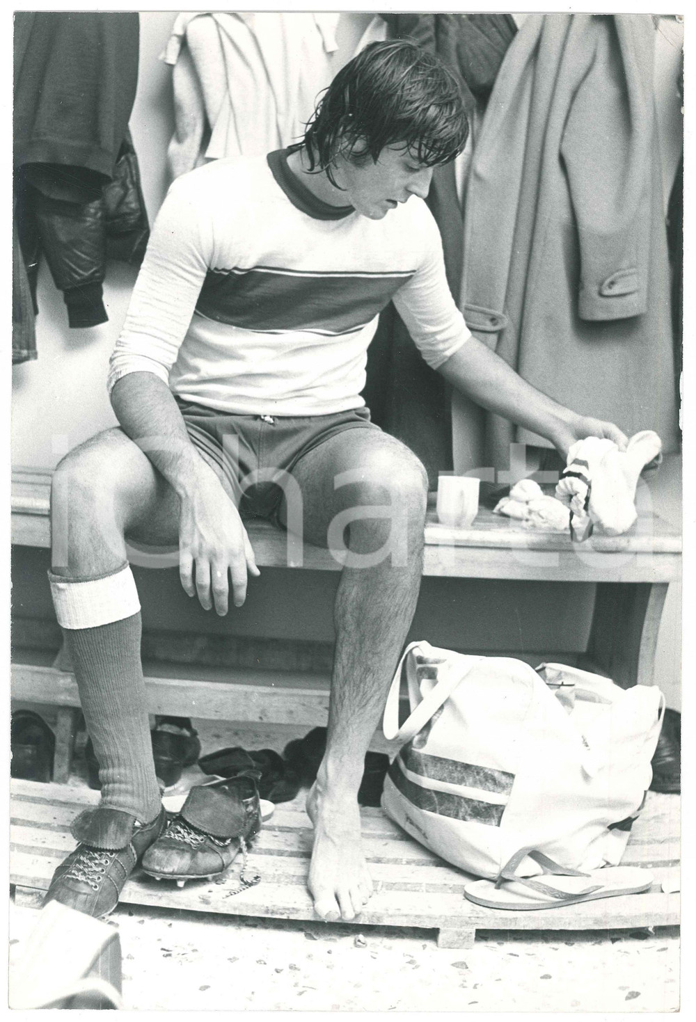 Fotografia d epoca originale 1970 ca ITALIA Adriano PANATTA  Partita di calcio 2 Foto 20x30 cm 1