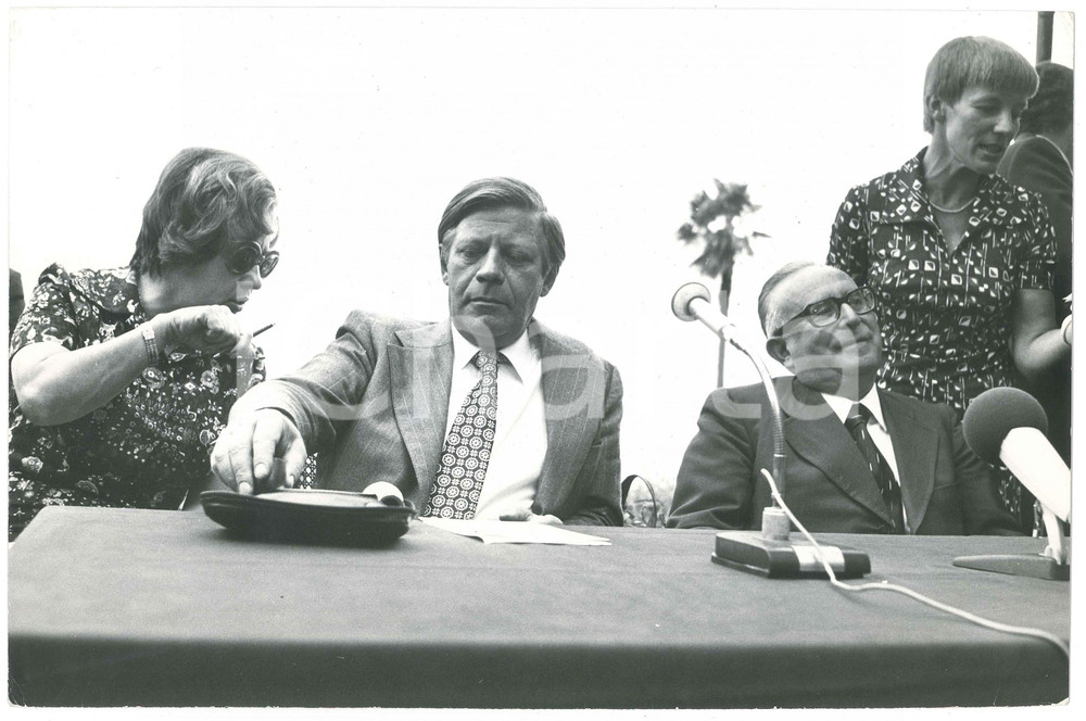 1974 BELLAGIO Colloqui italo-tedeschi - Helmut SCHMIDT Mariano RUMOR (2) Foto