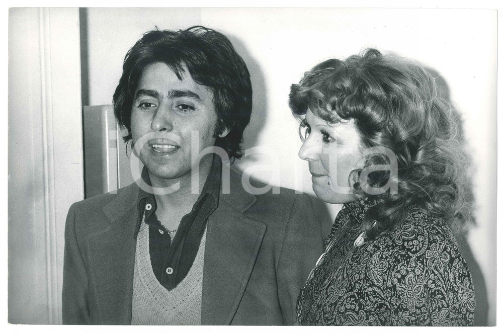 Fotografia d epoca originale 1970 ca COSTUME ITALIA Orietta BERTI e Osvaldo PATERLINI  Ritratto Foto 1