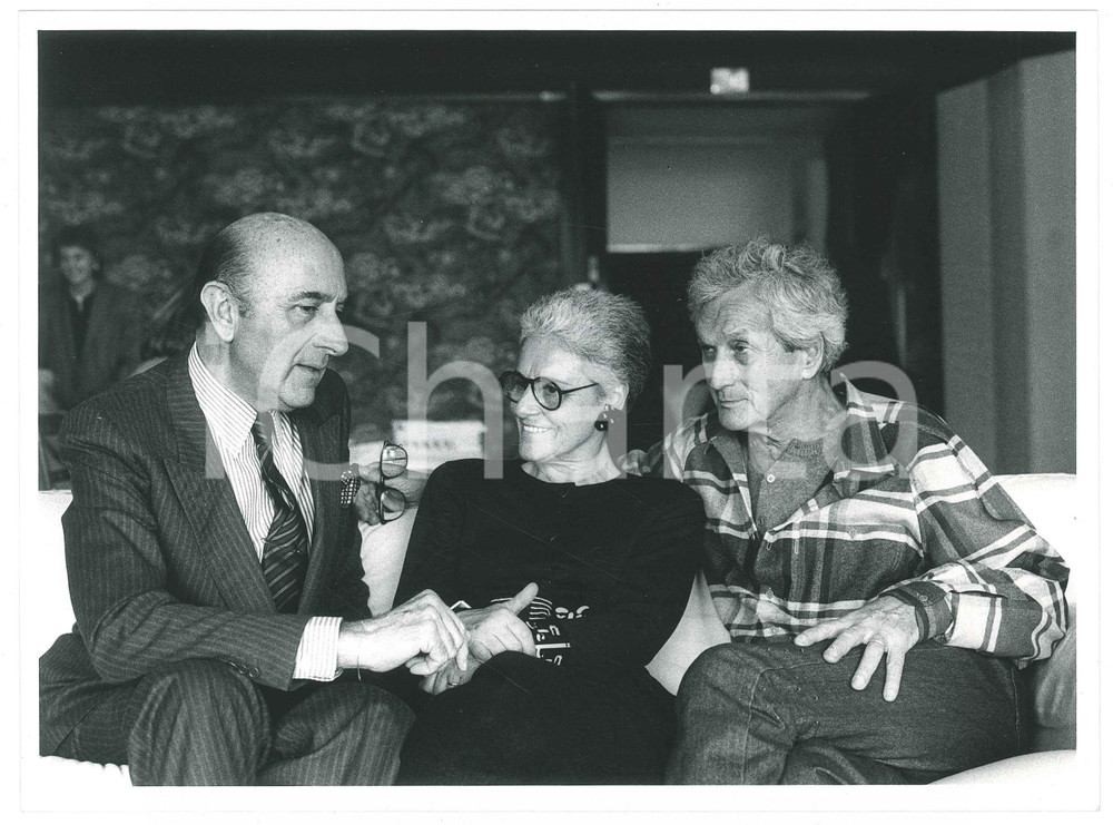 Fotografia d epoca originale 1985 ca ITALIA  MODA Rosita e Ottavio MISSONI Beppe MODENESE Foto 24x18 cm 1