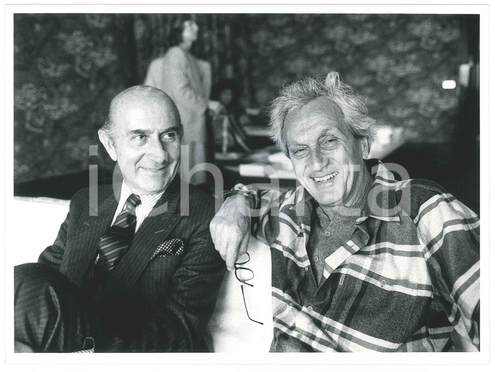 Fotografia d epoca originale 1985 ca ITALIA  MODA Ottavio MISSONI Beppe MODENESE Ritratto  Foto 24x18 cm 1
