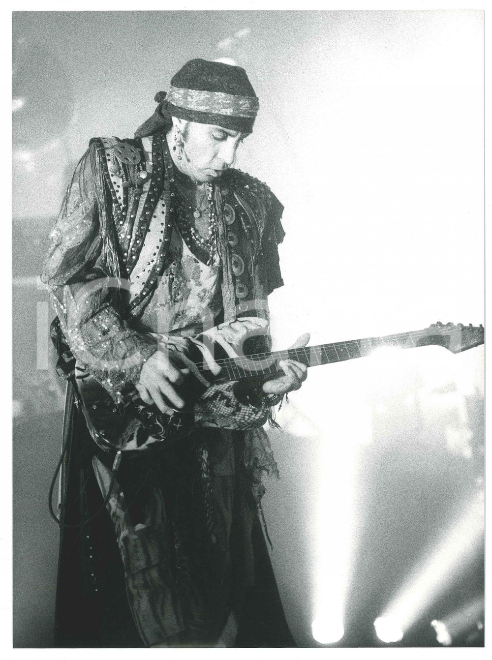 Fotografia d epoca originale 1987 MILANO  LITTLE STEVEN in concerto  Ritratto 1 Foto 18x24 cm 1