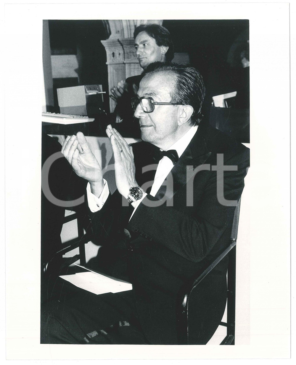 Fotografia d epoca originale 1985 ca ITALIA  POLITICA  Giulio ANDREOTTI a teatro  Foto 18x24 cm 1