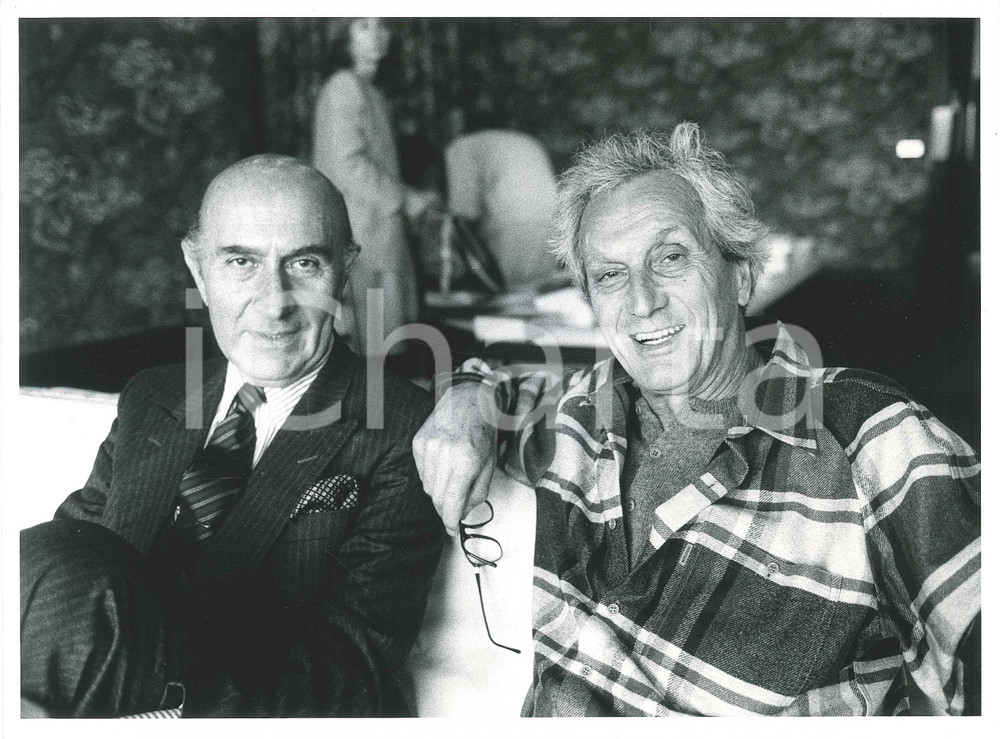 Fotografia d epoca originale 1985 ca MODA ITALIA Beppe MODENESE e Ottavio MISSONI Foto 24x18 cm 1