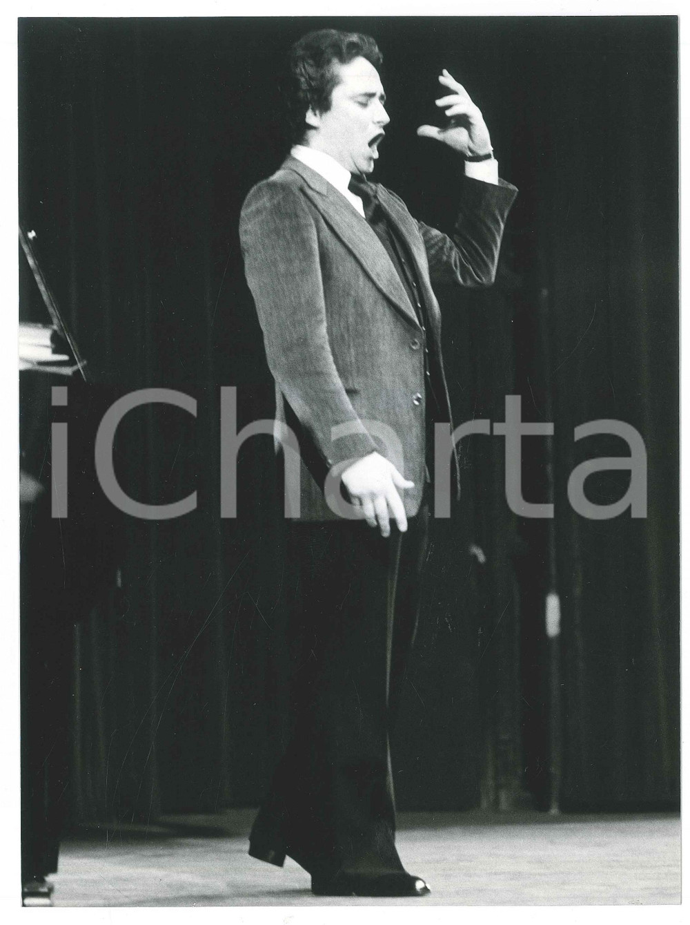 Fotografia d epoca originale 1985 ca LIRICA JosÃ© CARRERAS Ritratto del tenore  Foto 24x18 cm 1