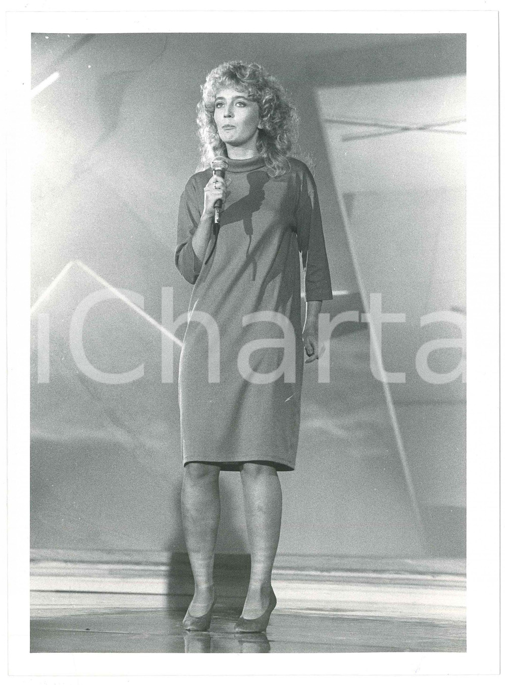 Fotografia d epoca originale 1985 ca MUSICA Rossana CASALE Ritratto della cantante  Foto 24x18 cm 5 1
