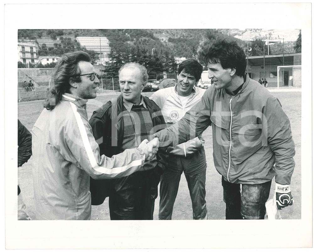 Fotografia d epoca originale 1987 NAZIONALE CANTANTI Gianni MORANDI Umberto TOZZI Ivano BORDON Foto 25x20 1