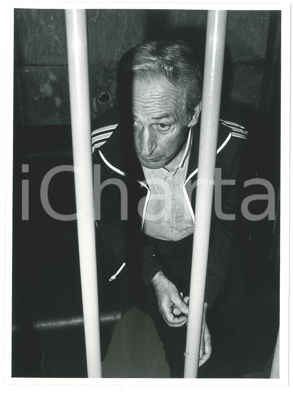 Fotografia d epoca originale 1985 ca MILANO Processo AMBROSOLI Roberto VENETUCCI Foto 17x24 cm 2 1