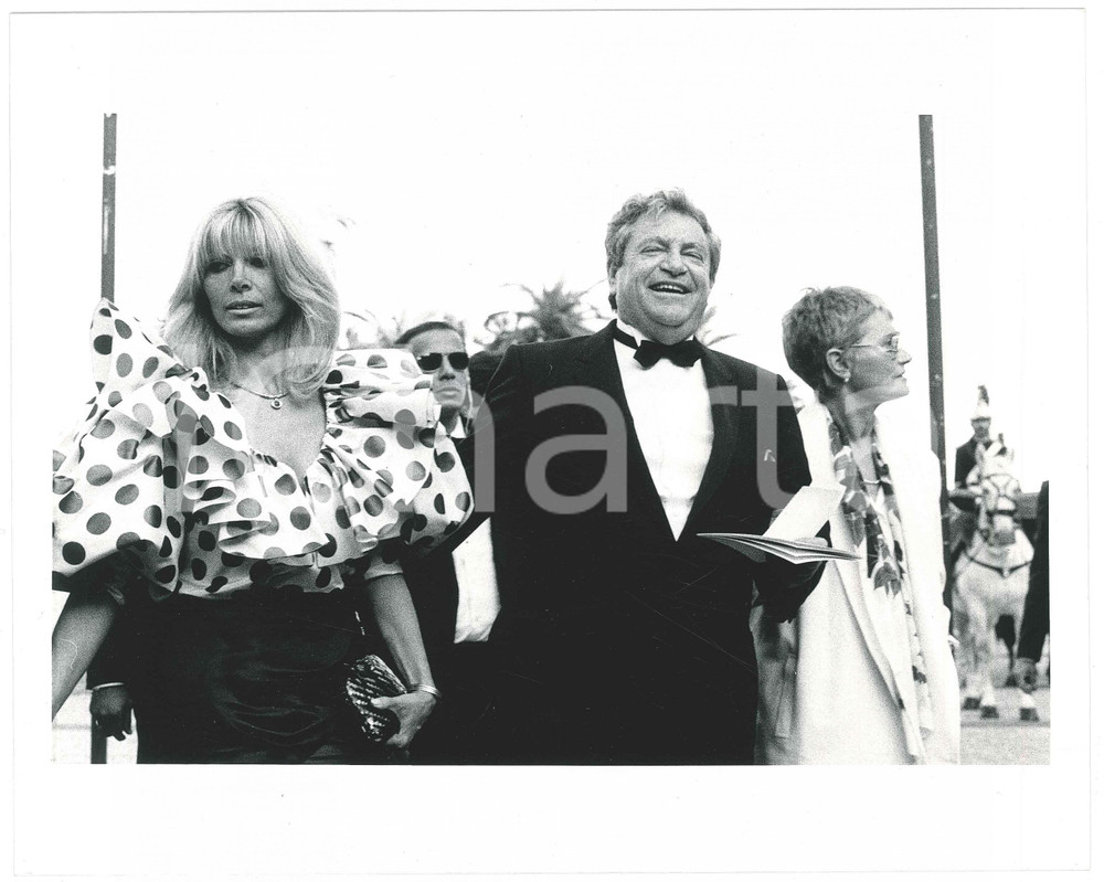 Fotografia d epoca originale 1985 ca CINEMA  CANNON FILMS Menahem GOLAN Foto 24x18 1
